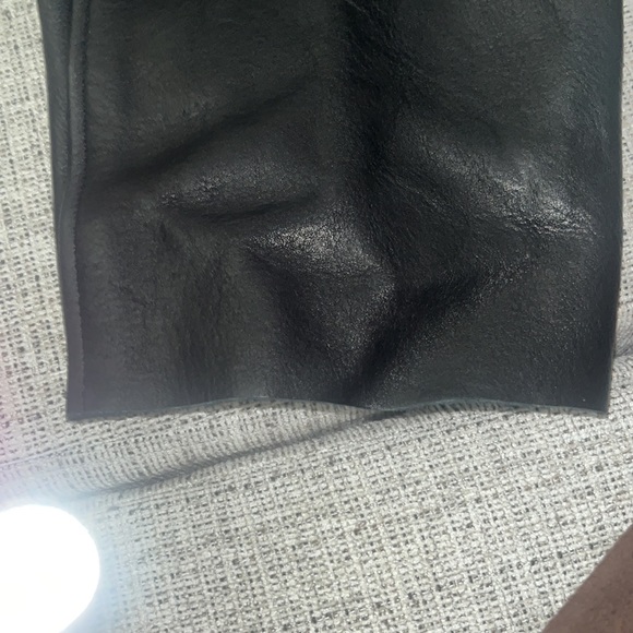 Control Wear - Picture 13 of 14